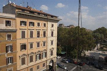 Carlo Alberto House 3* Rom